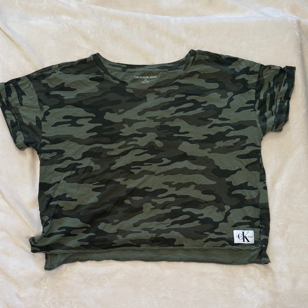 Calvin Klein Camo Short Sleeve Tee